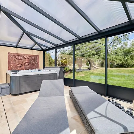 La Konukevi Surville (Manche)