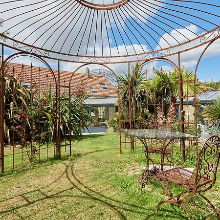 La Surville Guest house